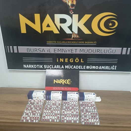 Bursa'da 224 Sentetik Ecza Ele Geçirildi: Bir Gözaltı