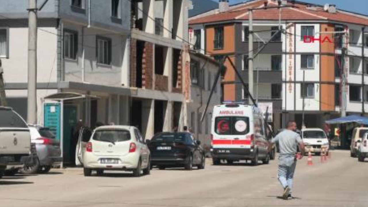 Bursa'da inşaat işçisi elektrik akımına kapılıp beton zemine düşerek hayatını kaybetti