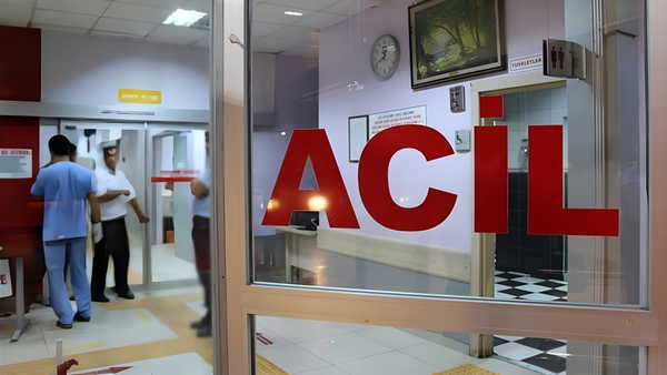 Bursa İnegöl'de cip otomobil çarpıştı: 4 yaralı