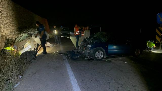 Bursa'nın İznik İlçesinde Korkunç Kaza: 2 Kişi Hayatını Kaybetti, 6 Yaralı