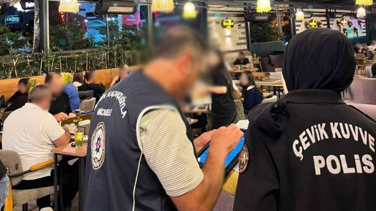 Bursa'da 6 Kaçak Göçmen Yakalandı, 2 Organizatör Gözaltında