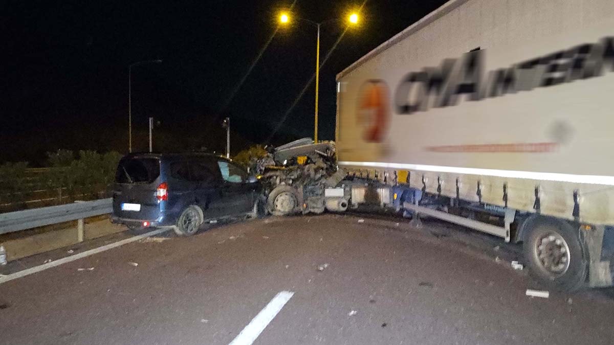 Bursa Orhangazi'de Zincirleme Kaza: 1 Ölü, 7 Yaralı