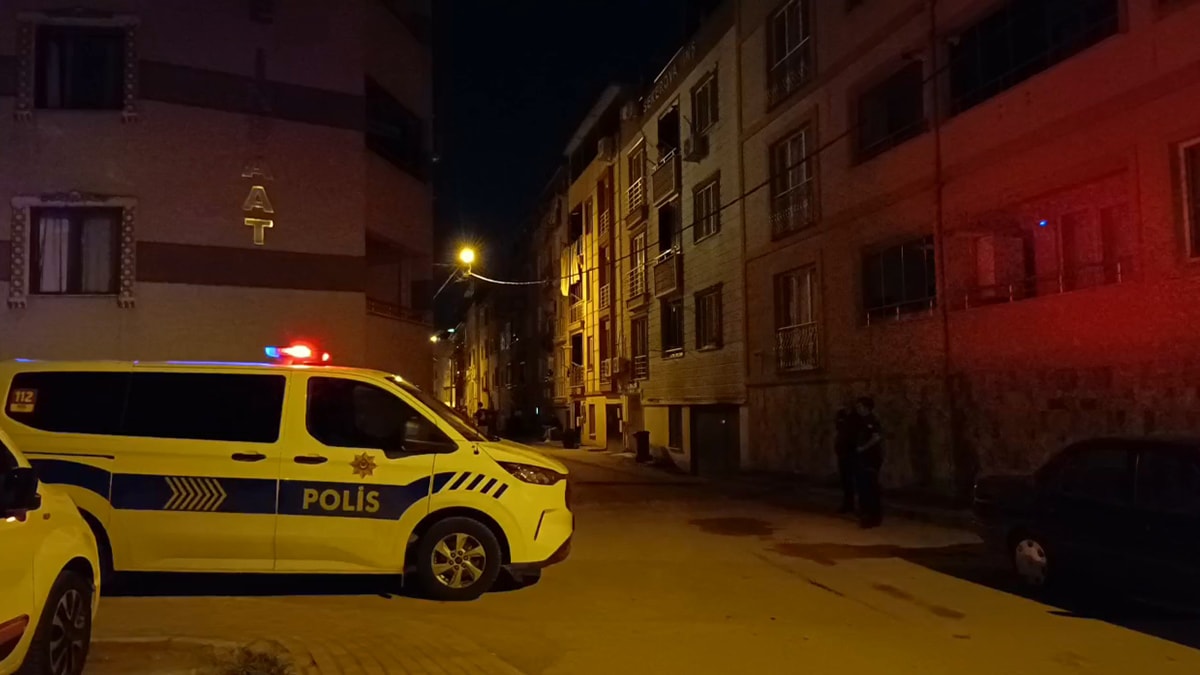 Bursa Osmangazi'de Bıçaklı Kavga: Bir Kişi Yaralandı