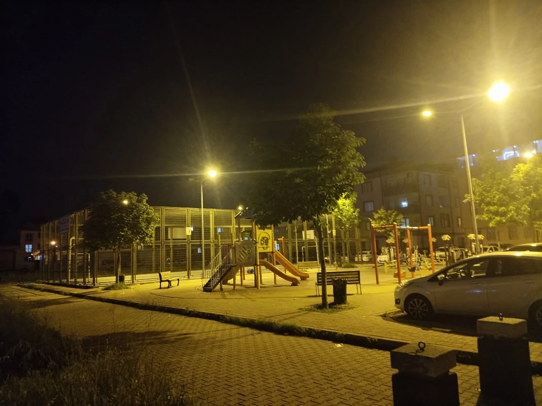 Bursa'da parkta silahlı saldırı: 6'sı çocuk 10 yaralı