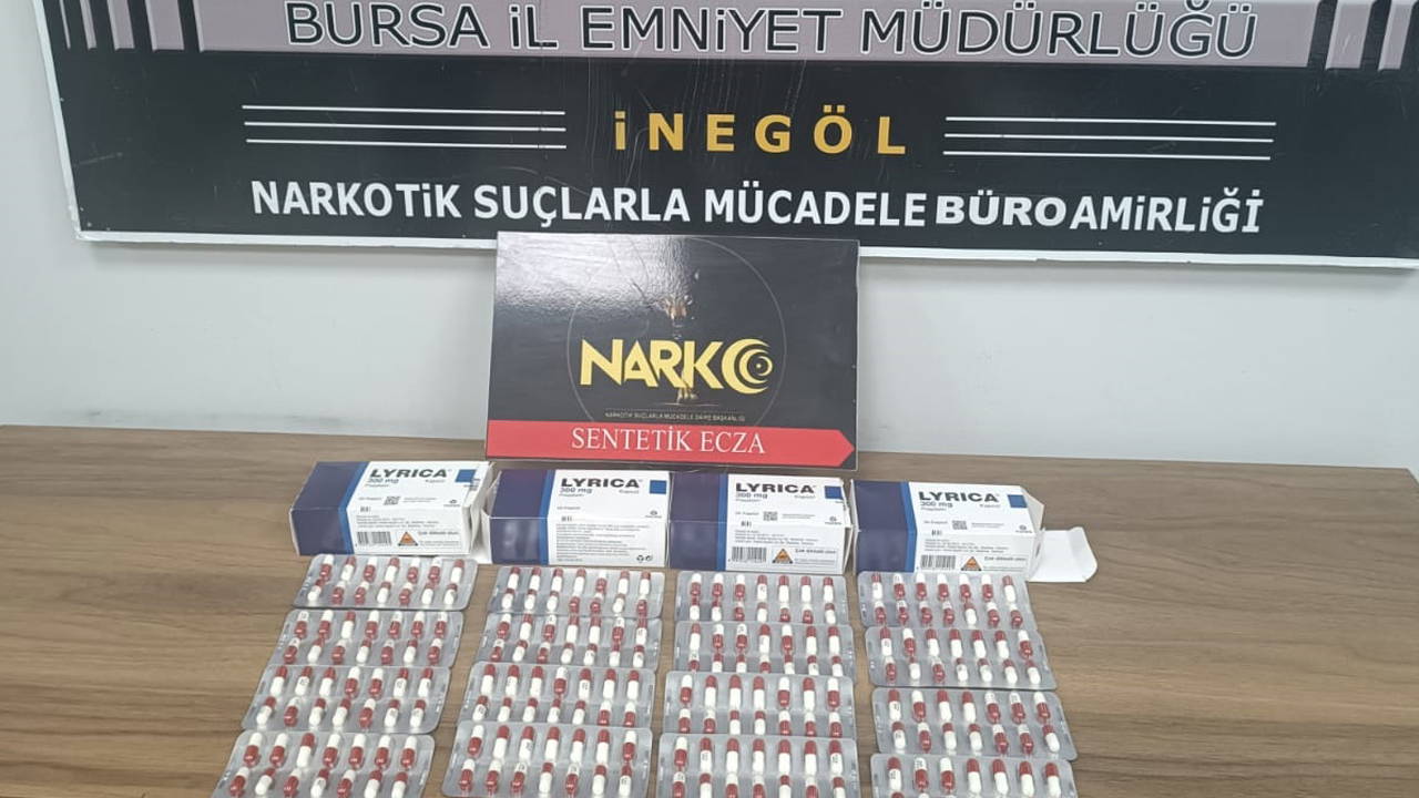 Bursa'da Sentetik Ecza Operasyonu: 224 Hap Ele Geçirildi