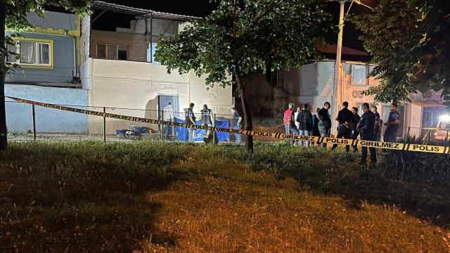 Bursa Yıldırım'da silahlı kavga: Karı koca hayatını kaybetti