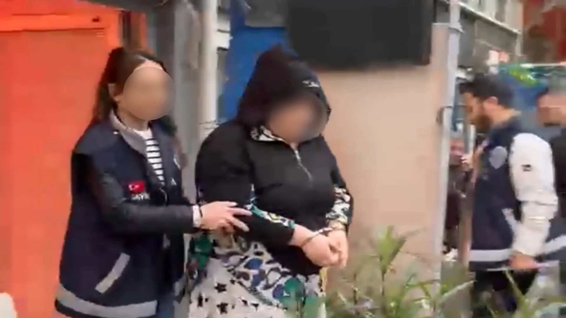 Bursa'da Fuhuş Operasyonu: 12 Gözaltı