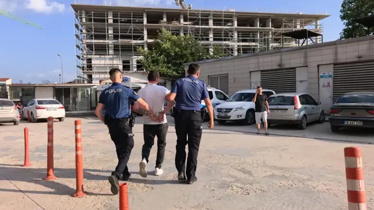 Bursa'da kaçan hırsız polisle ilginç diyalog yaşattı