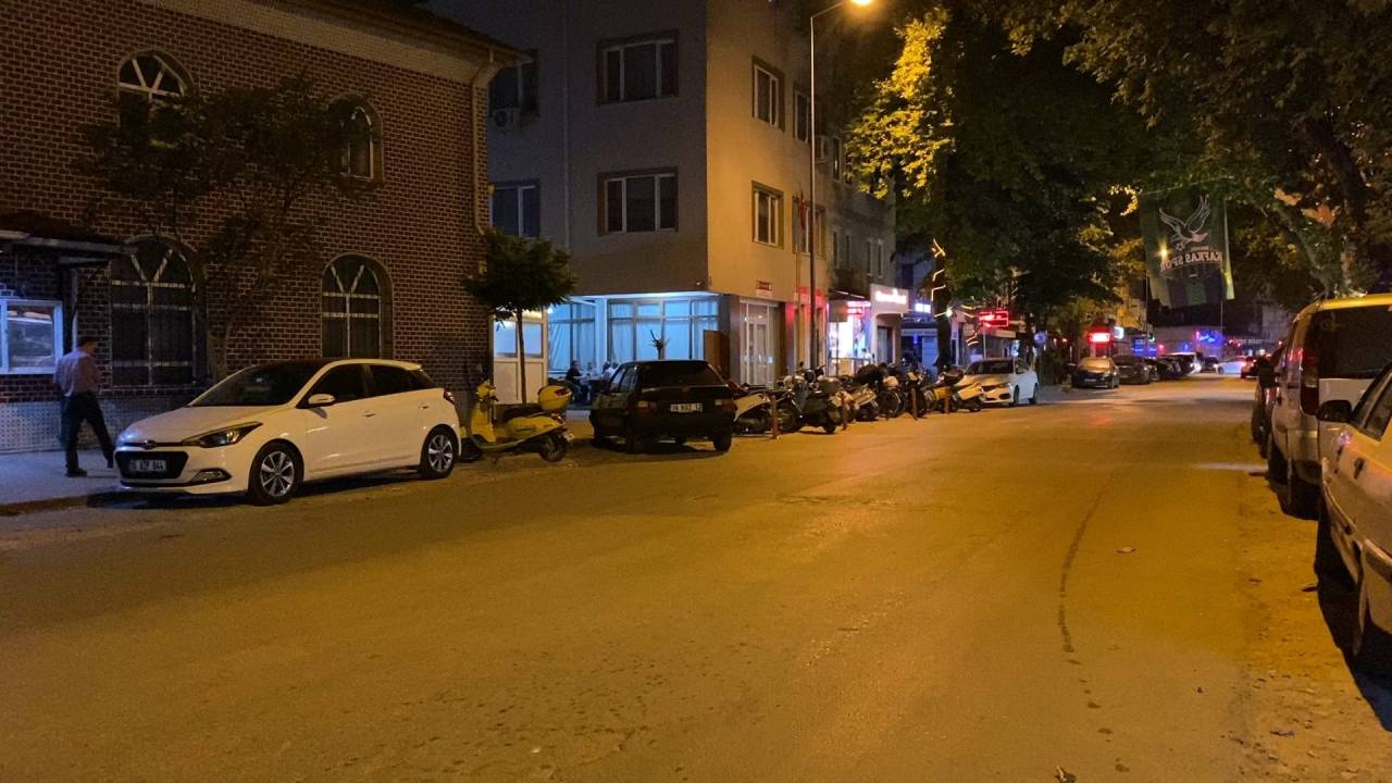 Bursa'da toprak bastı parası kavgası: 1 ağır yaralı