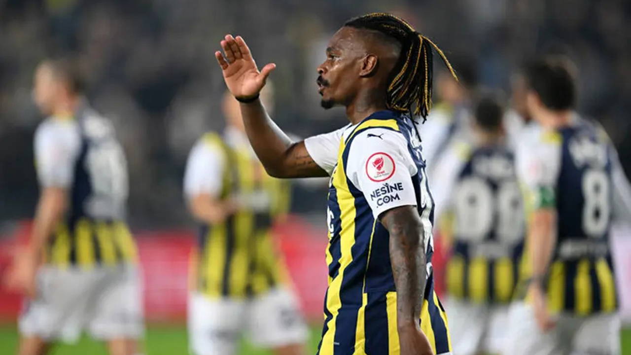 Bursaspor, eski Fenerbahçeli Lincoln Henrique'yi transfer etti