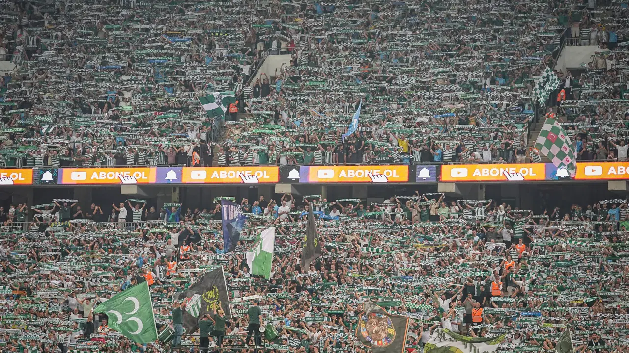 Bursaspor Taraftarı Rekor Kırdı! 9 Maçın Toplamını Geçti
