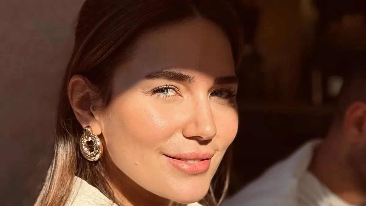 Buse Varol’un annesi Birsen Özgan doğum gününde fit haliyle sosyal medyada gündem oldu