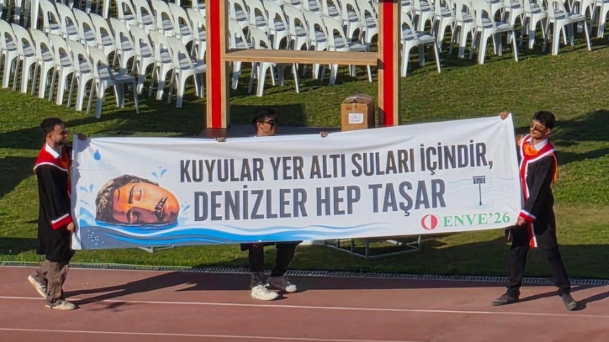 Butlana protesto: Öğrencilerden anlamlı eylem