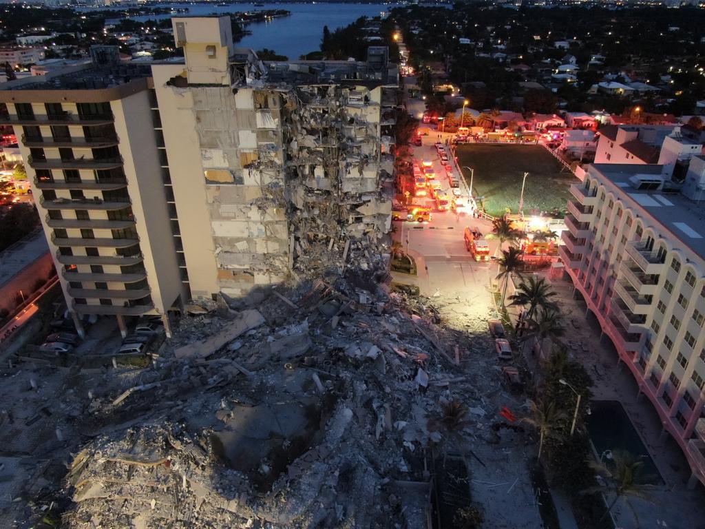Büyükçekmece'de Göçük: 1 İşçi Kurtarıldı, 1'i Aranıyor