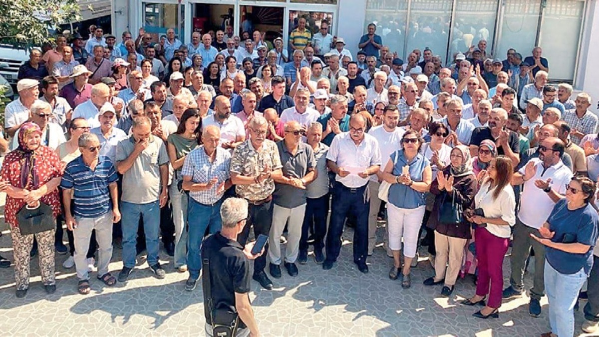 Büyükşehirler YENİ Parti'ye Geçiyor: CHP'de Tarihi Dönüşüm