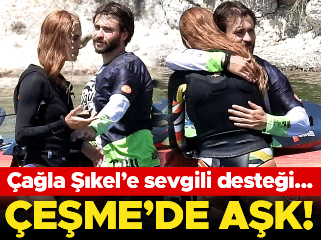 Çağla Şıkel ve Mertcan Tunca Çeşme'de Tatil Keyfi