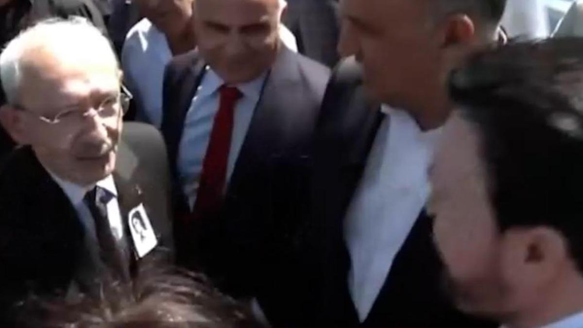 Cami avlusunda gergin anlar: Baykal'ın eşinin cenazesinde Kılıçdaroğlu ve Sayan arasında tartışma