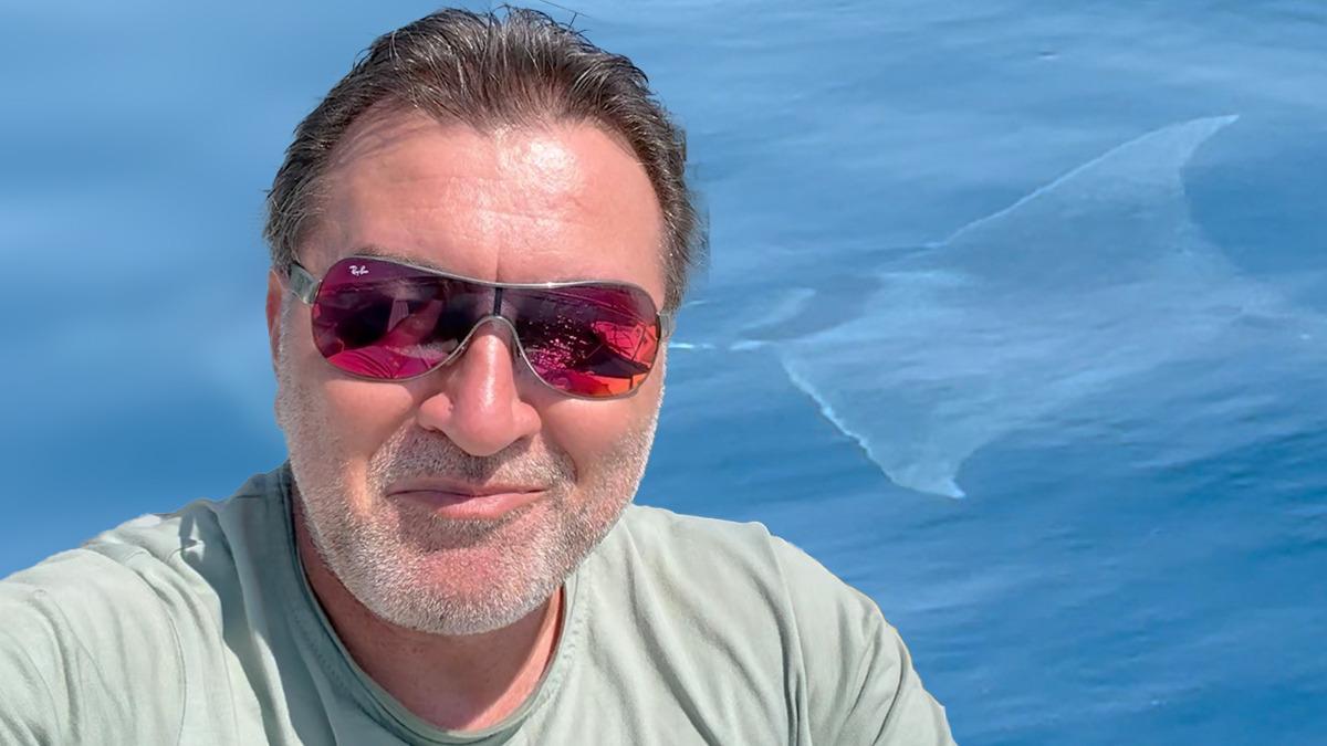 Çanakkale'de 2 metrelik 'şeytan' vatozu görüntülendi