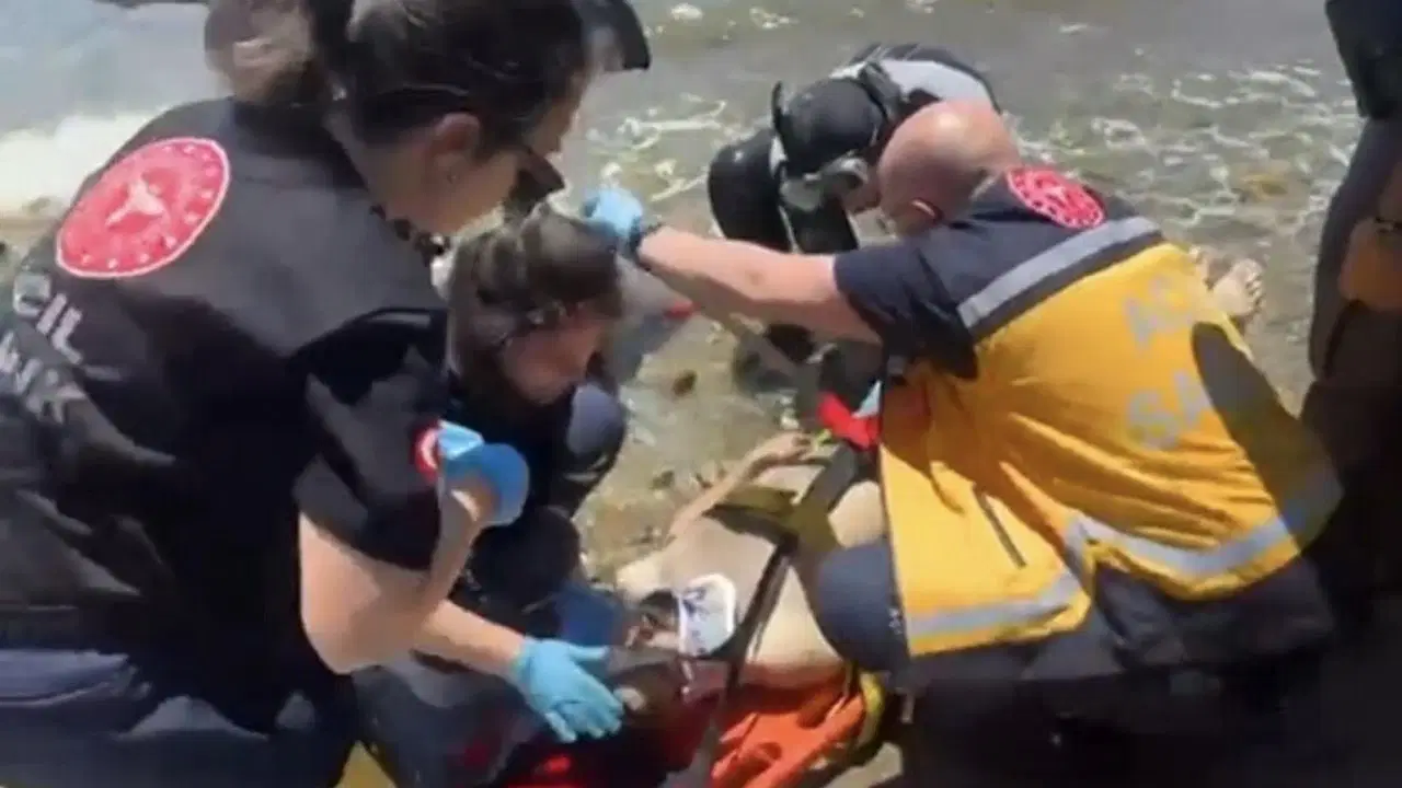 Çanakkale Gelibolu'da denizde kaybolan genç dalgıçlar tarafından bulundu