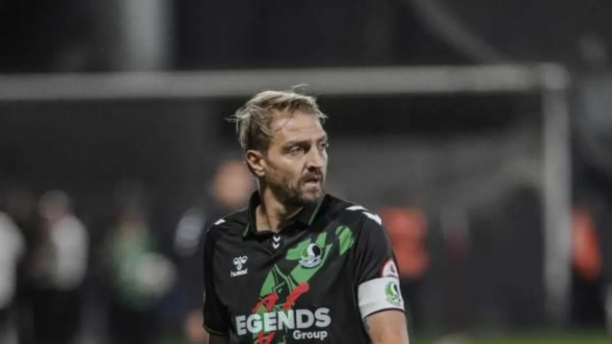 Son Dakika: Caner Erkin Futbolu Bıraktığını Açıkladı