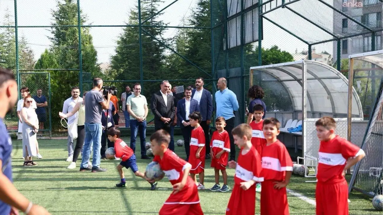 Çankaya Belediyesi'nden ücretsiz yaz futbol okulu: Kayıtlar başladı