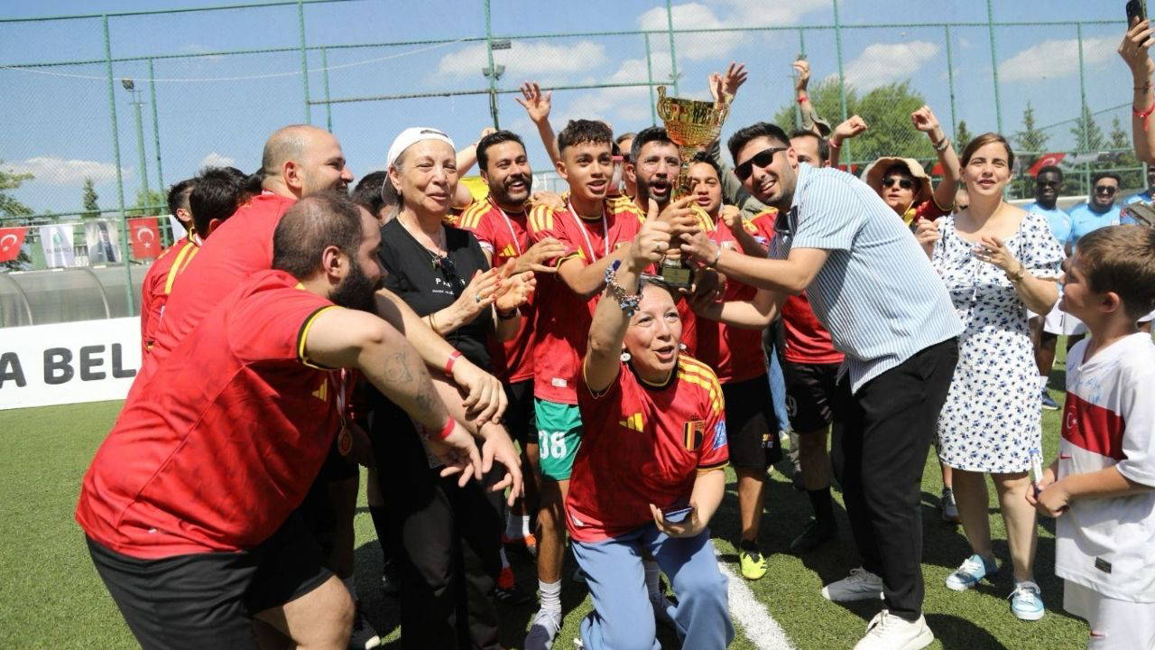 Çankaya'da 'Mini Dünya Kupası' Coşkusu: Şampiyon Belçika
