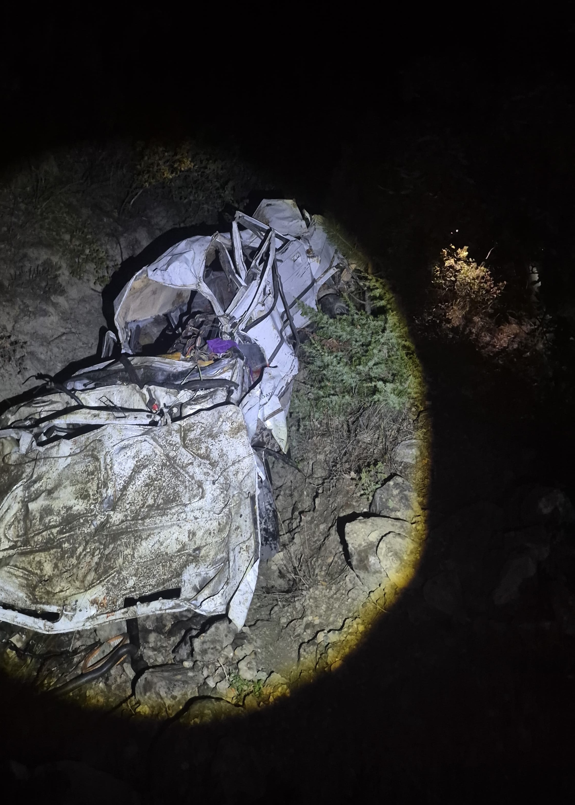 Çankırı'da uçuruma yuvarlanan otomobil: 4 ölü, 1 yaralı