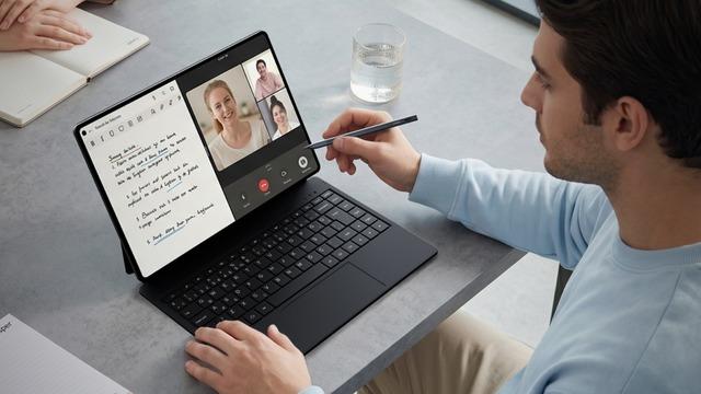 Casper PAD Z10 Pro Tanıtıldı: Laptop Gibi Kullanılan Dev Tablet