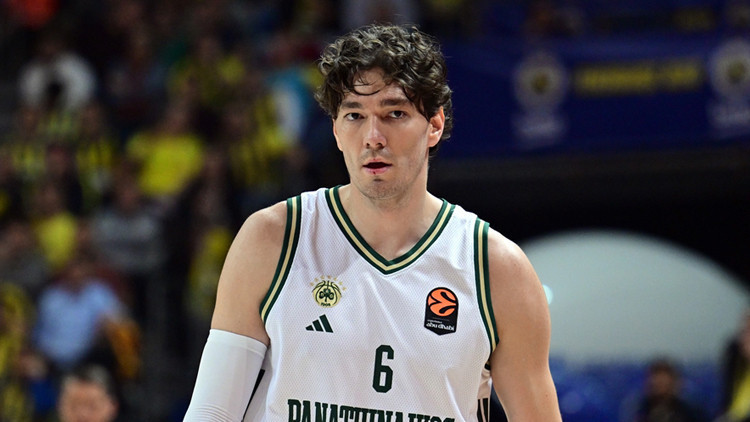 Cedi Osman PAOK'a transfer oldu