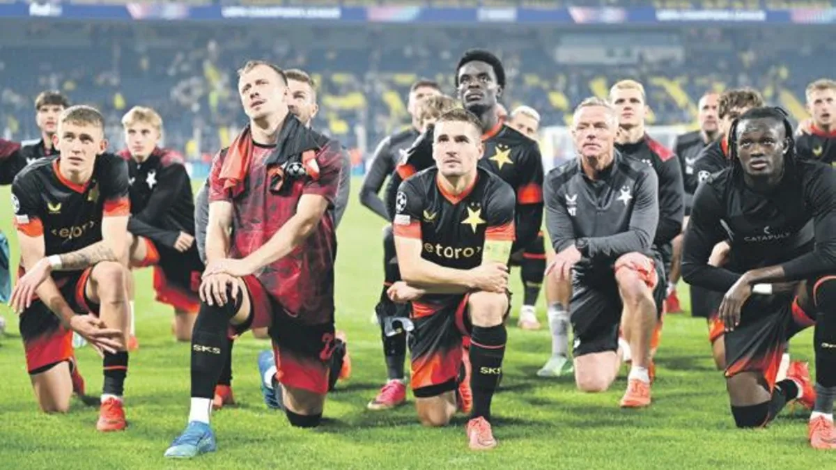 Çek Basını 'Kung-fu Tekmesi' Dedi: Slavia Prag'dan 1 Puan