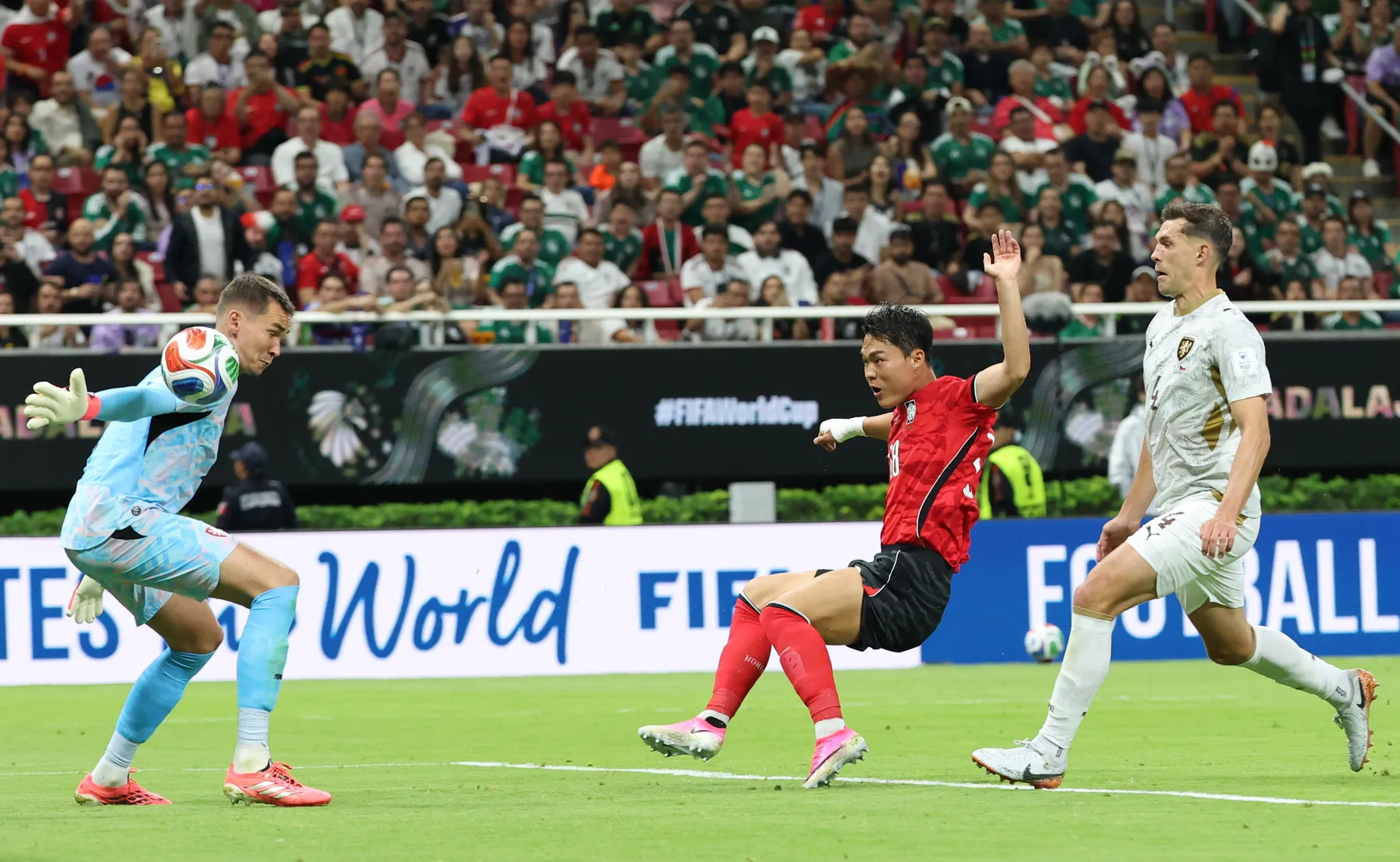 Güney Kore, Çekya'yı 2-1 Devirerek Dünya Kupası'na Üç Puanla Başladı