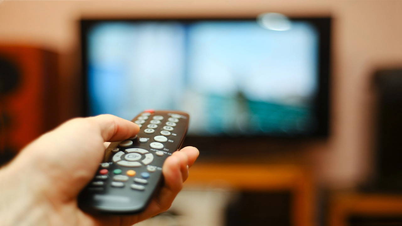 Cem TV yayın hayatına veda ediyor: 'Haydi şimdi kına yakın