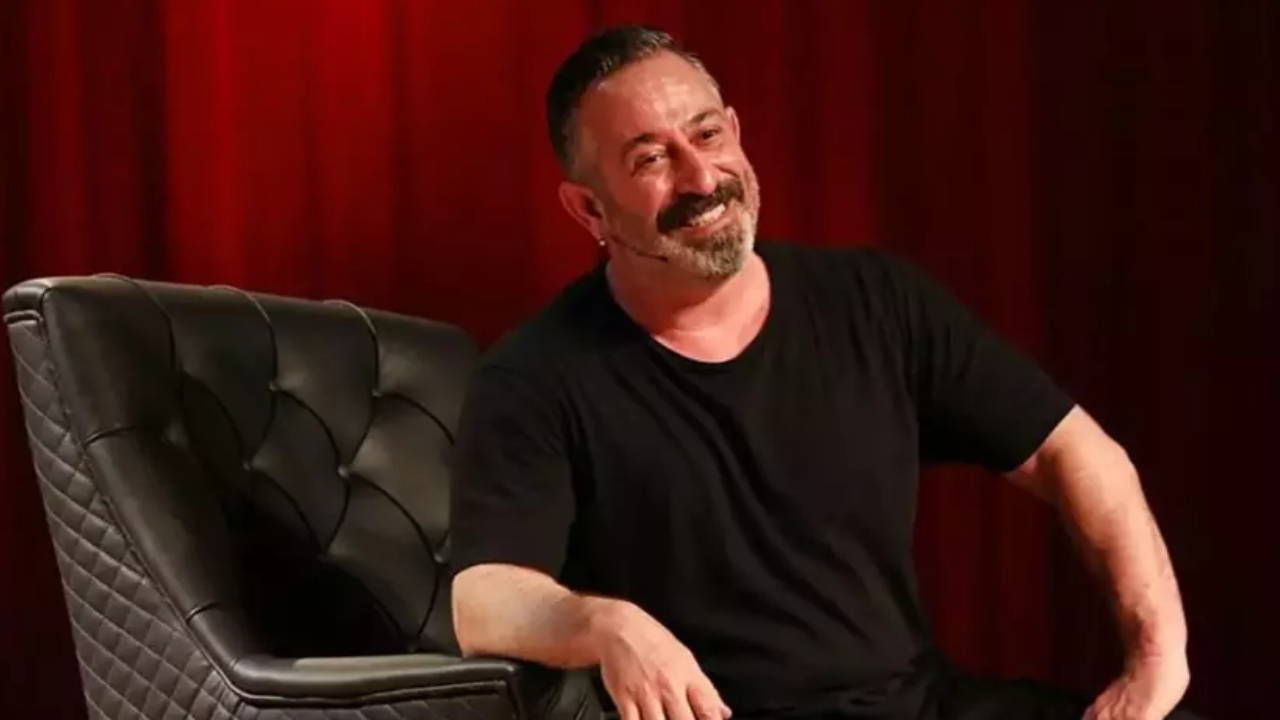 Cem Yılmaz'ın Sağlık Durumu Nasıl? Ünlü Komedyen Hastaneye Kaldırıldı