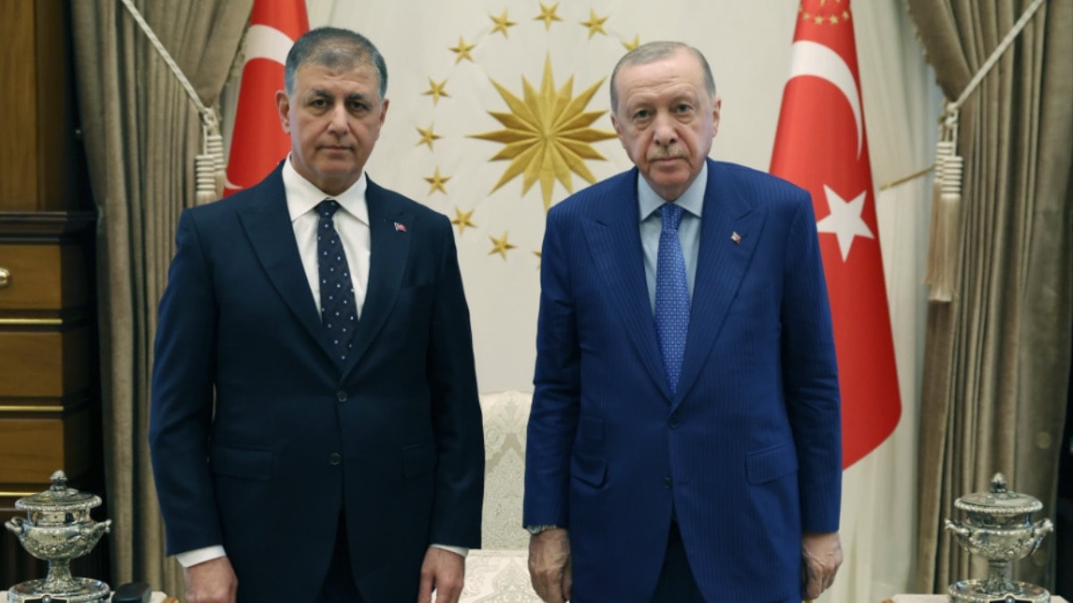 Cemil Tugay son kararını verdi: İzmir için ne dedi
