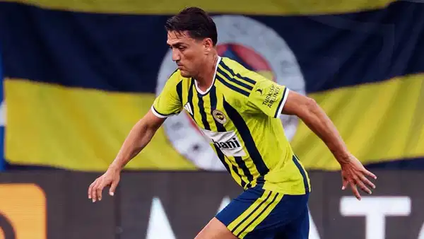 Cengiz Ünder'in Yeni Adresi Çorum FK: Fenerbahçe Yollarını Ayırdı
