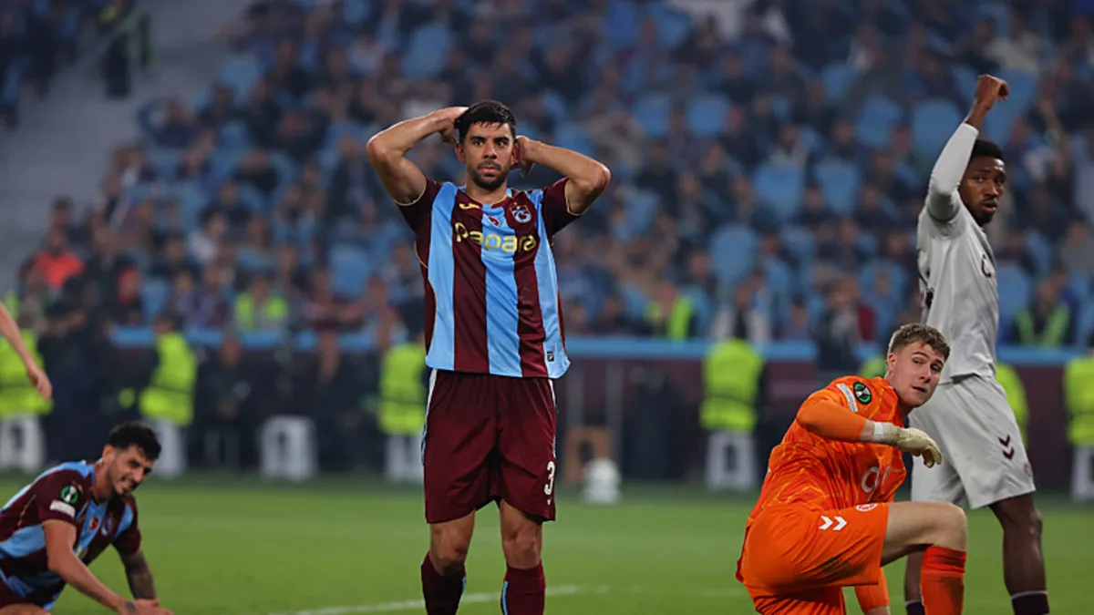 Cenk Özkacar: Hearts Galibiyeti Trabzonspor İçin Fırsat