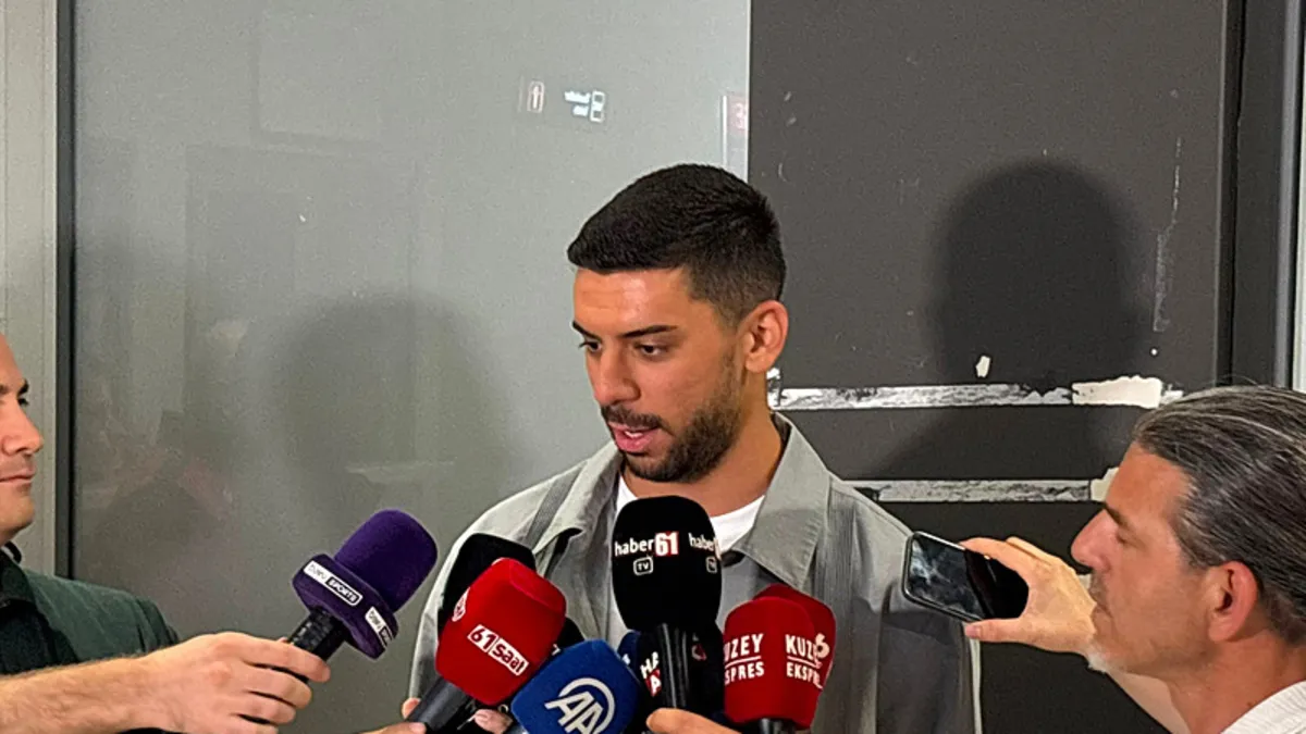 Cenk Özkaçar: Trabzonspor'un futbol kültürü parçası olmak gurur verici