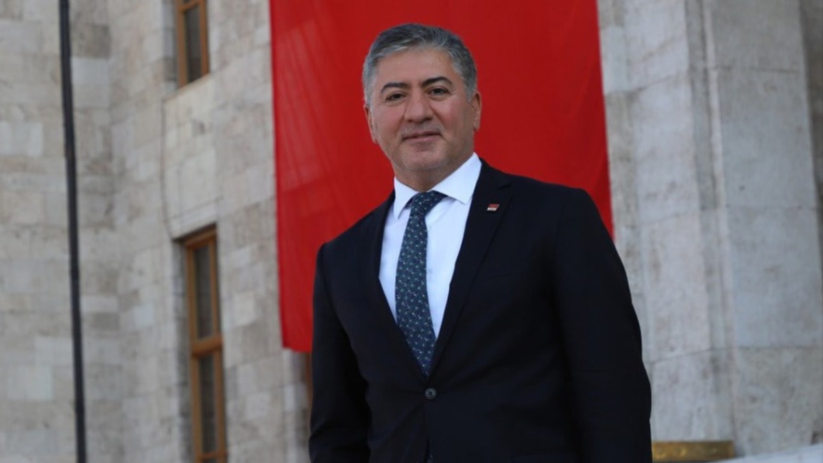 Çerçeve Yasa Tasarısı Muhalefete Darbe İddiasıyla Eleştiriliyor