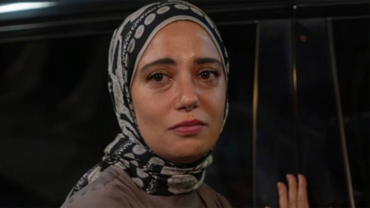 Ceren Karakoç 'Kızılcık Şerbeti'ne Veda Etti: 'Vedamızın Böyle Olacağını Düşünmemiştim