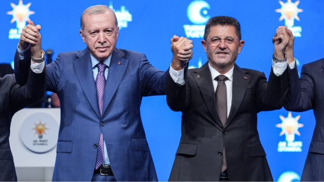 Çerkez'in AKP'ye Geçişi ve İlk Paylaşımı Yorumlara Kapalı