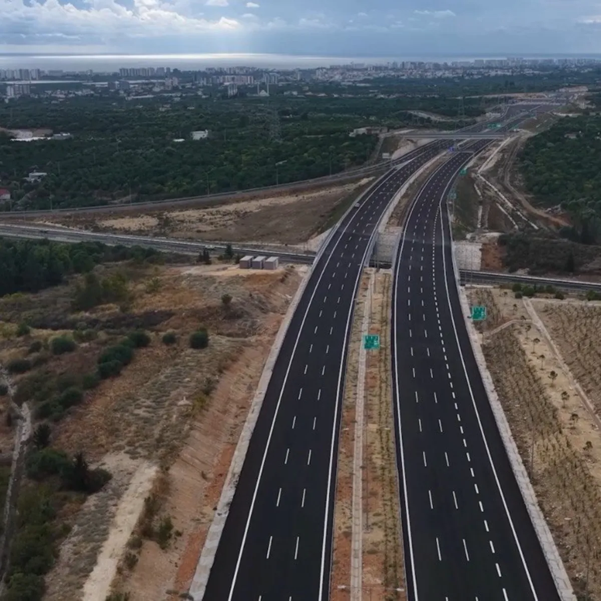 Çeşmeli-Kızkalesi Otoyolu 19 Ekim'de Açılıyor
