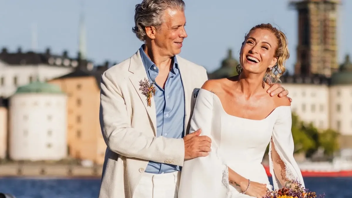 Ceyda Düvenci'den Mutluluk İtirafı: 'Kalbim Kız Çocuğu Gibi Çarpıyor