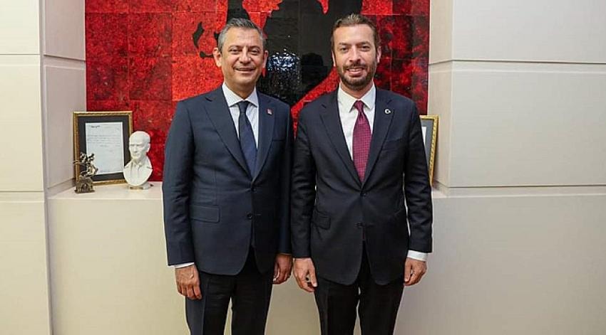 Ceyhan Belediye Başkanı Kadir Aydar CHP'den İstifa Etti