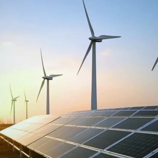 Ceyhan'ın Yükselişi: Küresel Enerji Koridorlarında Yeni Merkez Olabilir Mi