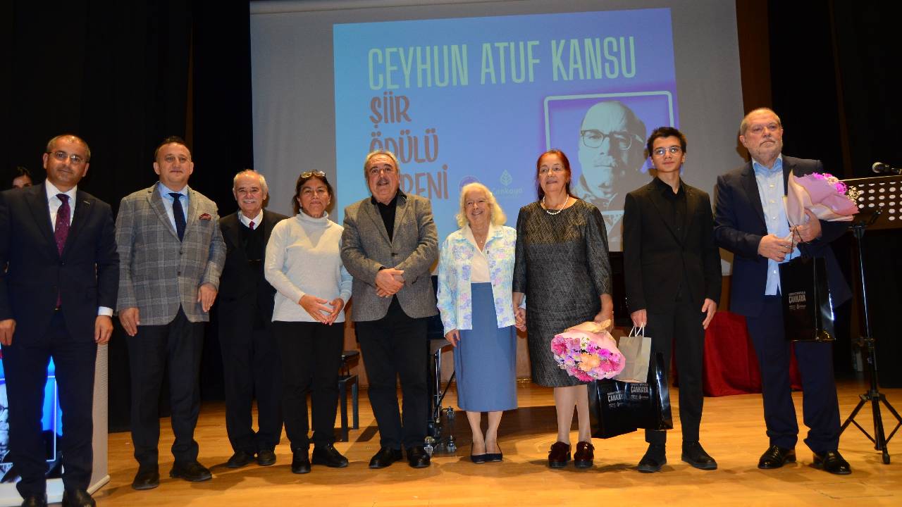 Ceyhun Atuf Kansu Şiir Ödülü Muzaffer Kale'nin