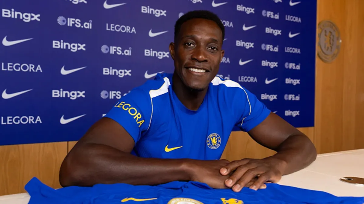 Chelsea'nin Yeni Golcüsü Danny Welbeck İmzayı Attı