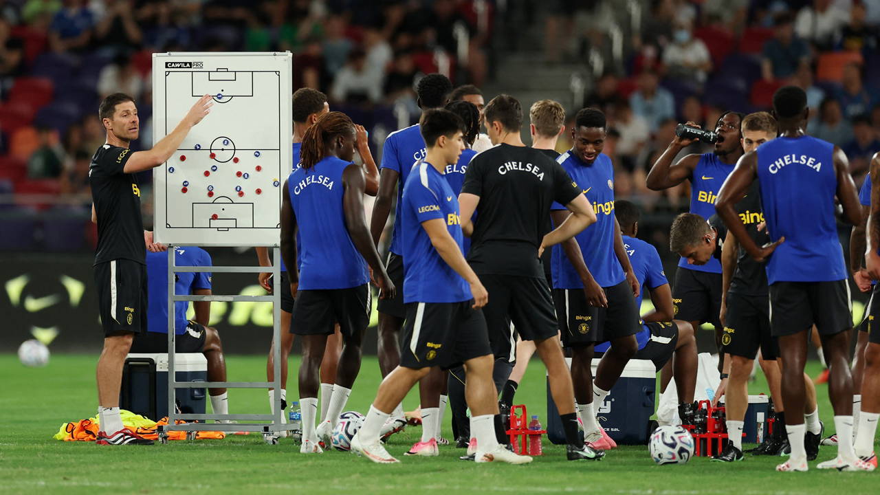 Chelsea'ye FIFA Şoku: 16 Oyuncuyla Yollar Ayrılacak