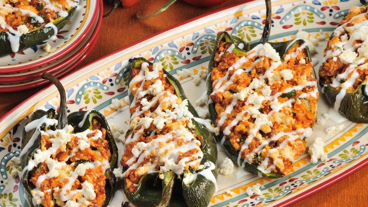 Chiles Rellenos: Meksika Mutfağının Efsanevi Lezzeti