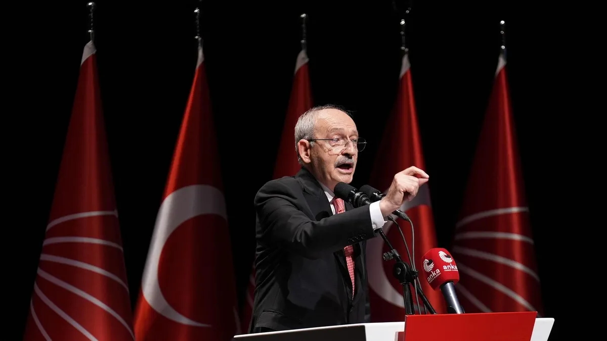 CHP'de 3 il başkanlığında arınma: Kılıçdaroğlu pavyonculara "güle güle" diyecek