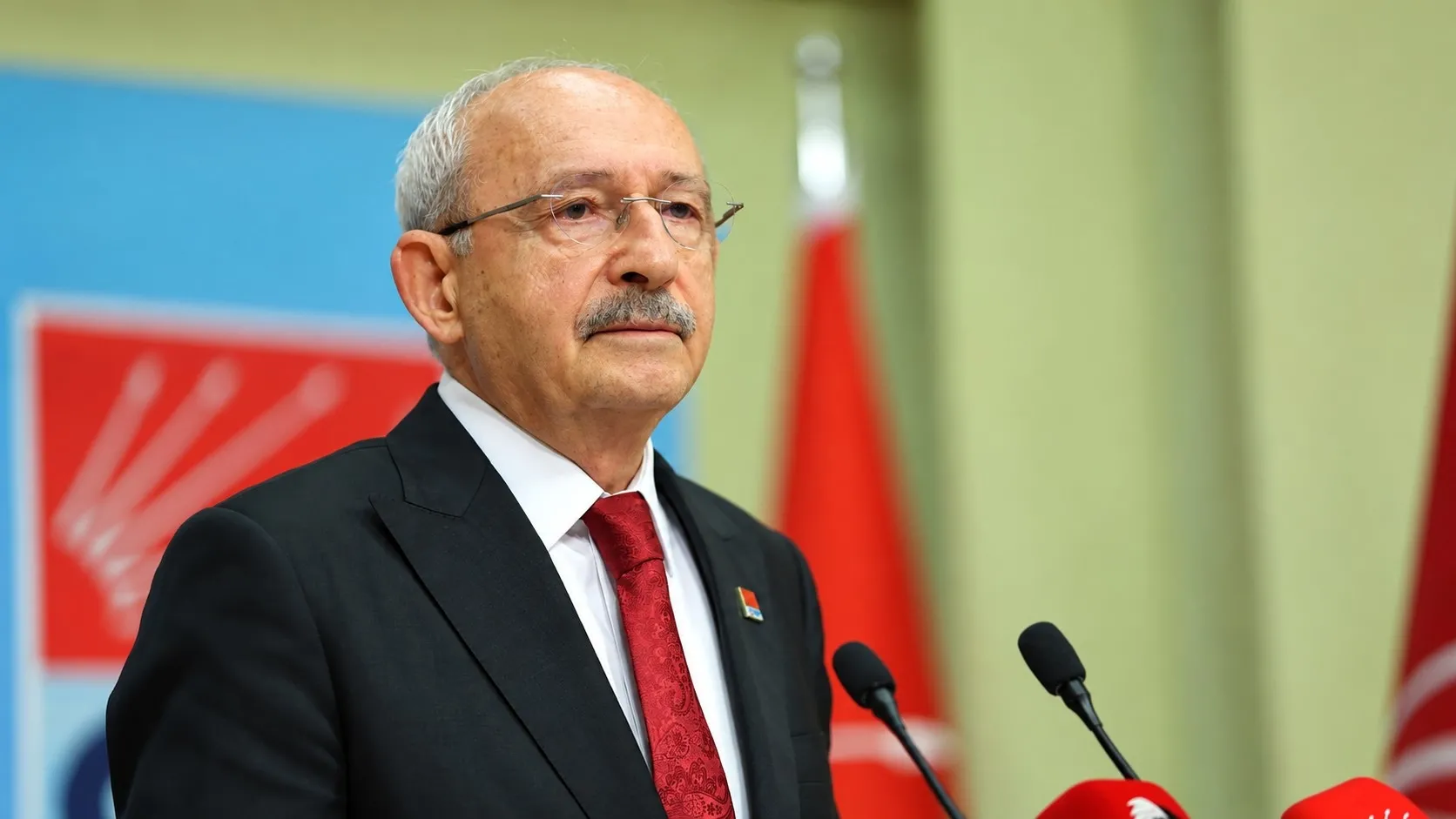 CHP'de 5 Belediye Başkanı İhraç Edildi: MYK Kararı